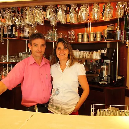 Hotel Rome Saint-Nazaire-en-Royans